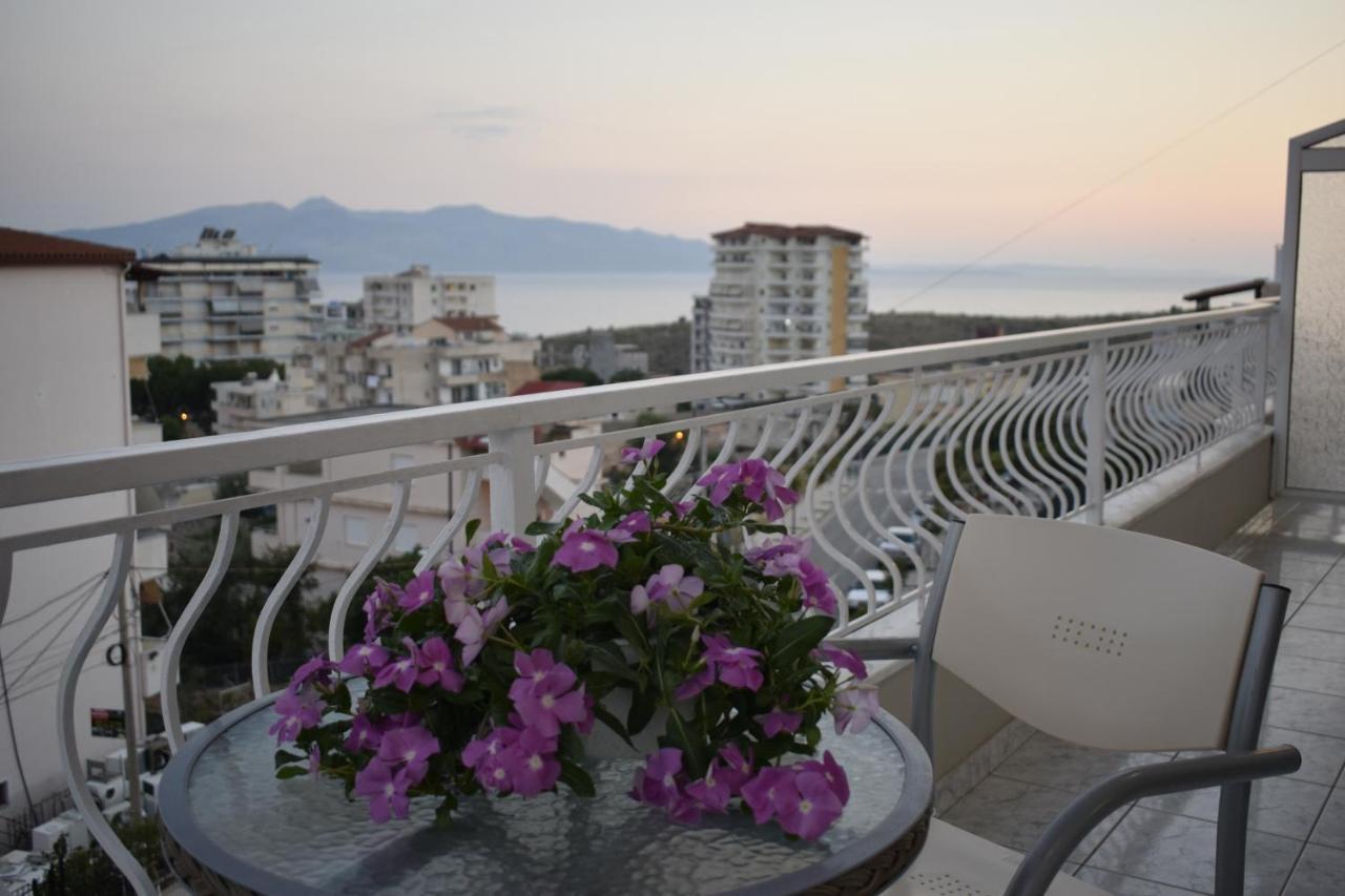 Isabela Apartments Sarandë Exteriör bild