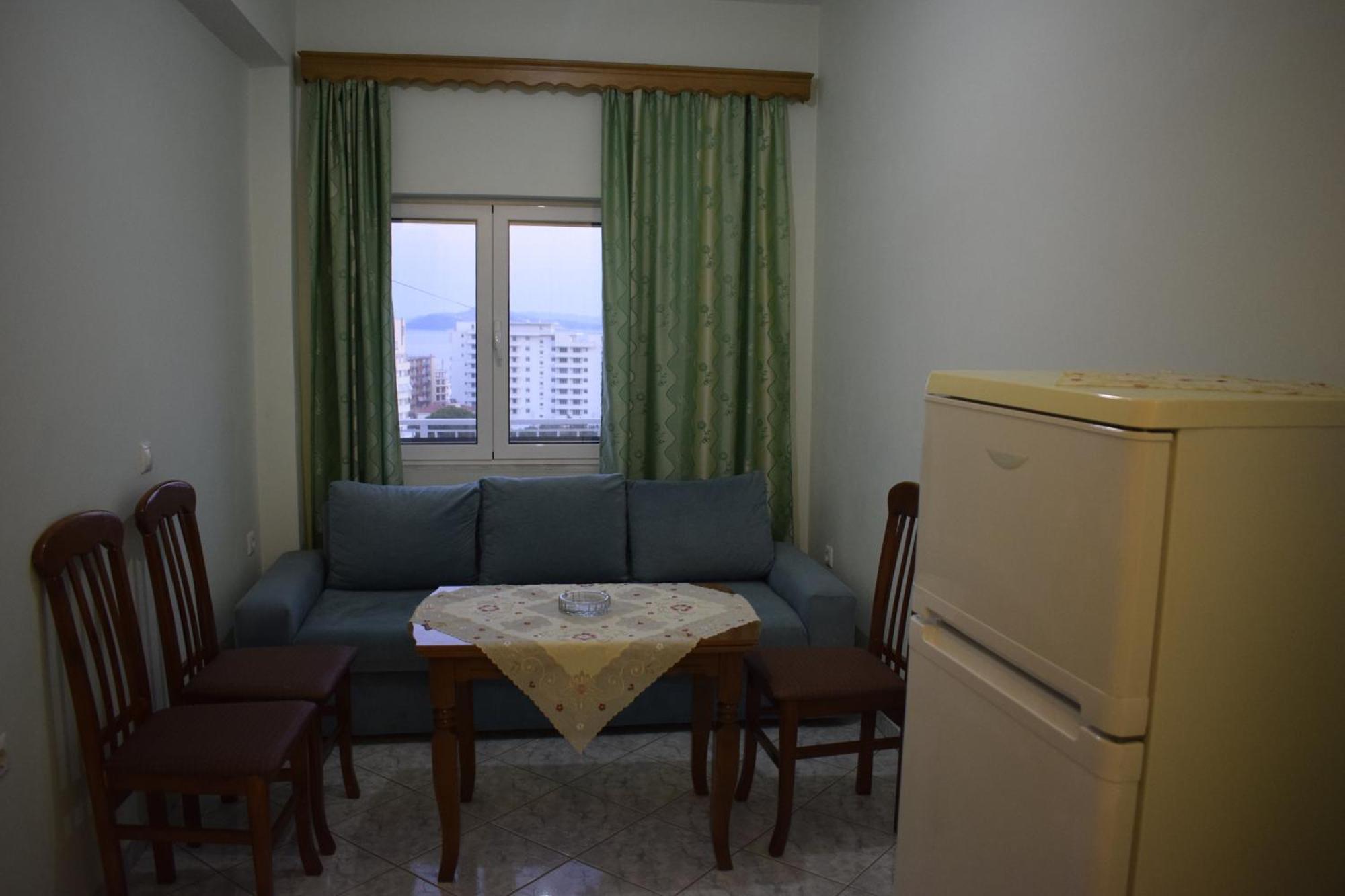 Isabela Apartments Sarandë Exteriör bild